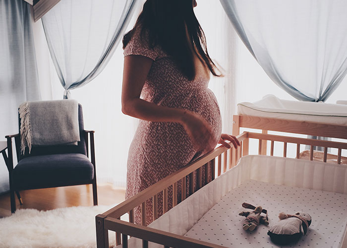 “It Was A Culture Of Fear”: People Over 50 Reveal What Work Culture Used To Look Like