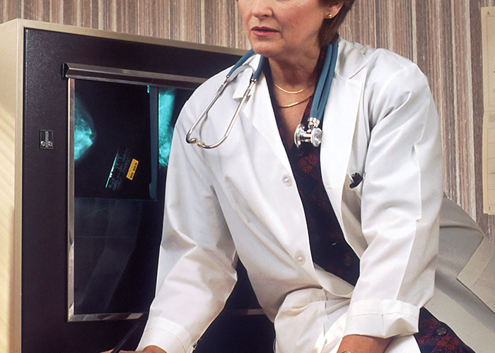 “It Was A Culture Of Fear”: People Over 50 Reveal What Work Culture Used To Look Like