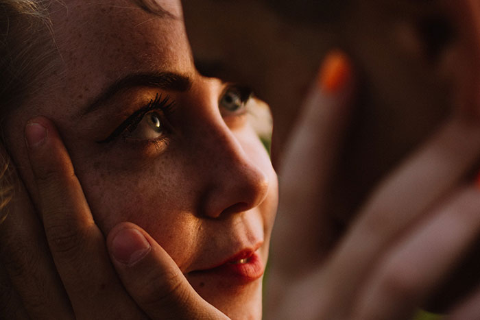 50 Simple Things People Did That Made Their Friends Desire Them Badly