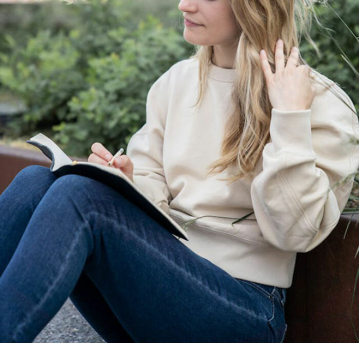 35 Disturbing Things People Were Actually Doing Before Learning How Bad They Were