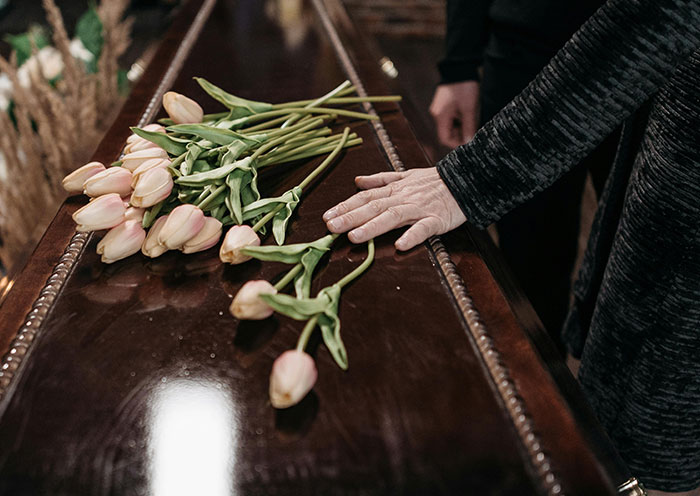 30 People Share The Most Hard-To-Believe Facts That Are Actually True