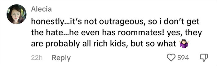 &ldquo;They Raised A Humble Kid&rdquo;: People React To Reese Witherspoon&rsquo;s Son&rsquo;s Pricey NYC Apartment