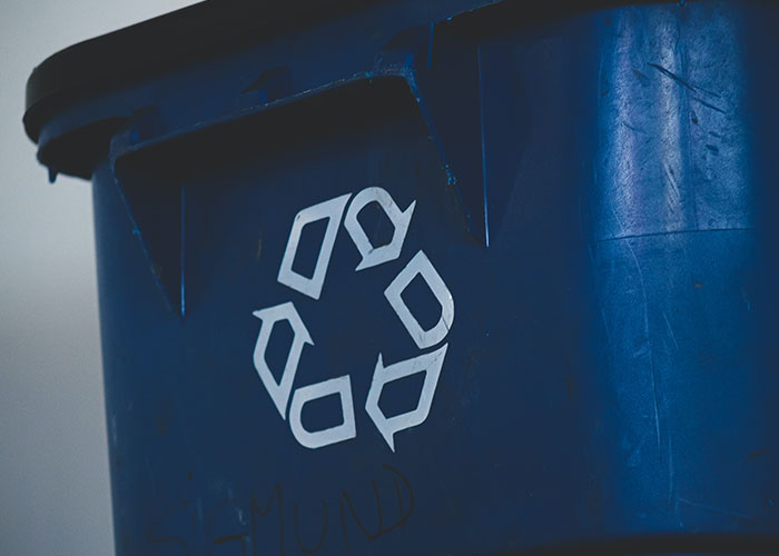 “Who Knows What They Put In These Things”: 30 Industries More Shady Than You Might Think