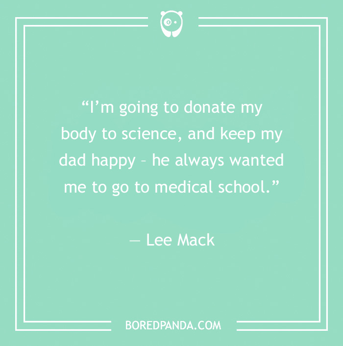 Stand-up comedy joke from Lee Mack on a mint green background, sourced from Bored Panda.