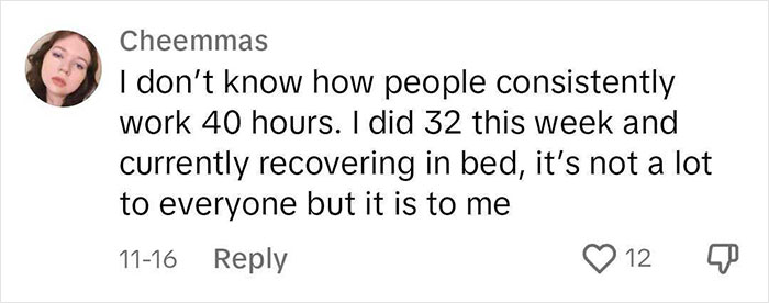 Woman Helps Folks By Sharing Tips On How To Survive The 9-To-5 Workday Woman Helps Folks By Sharing Tips On How To Survive The 9-To-5 Workday