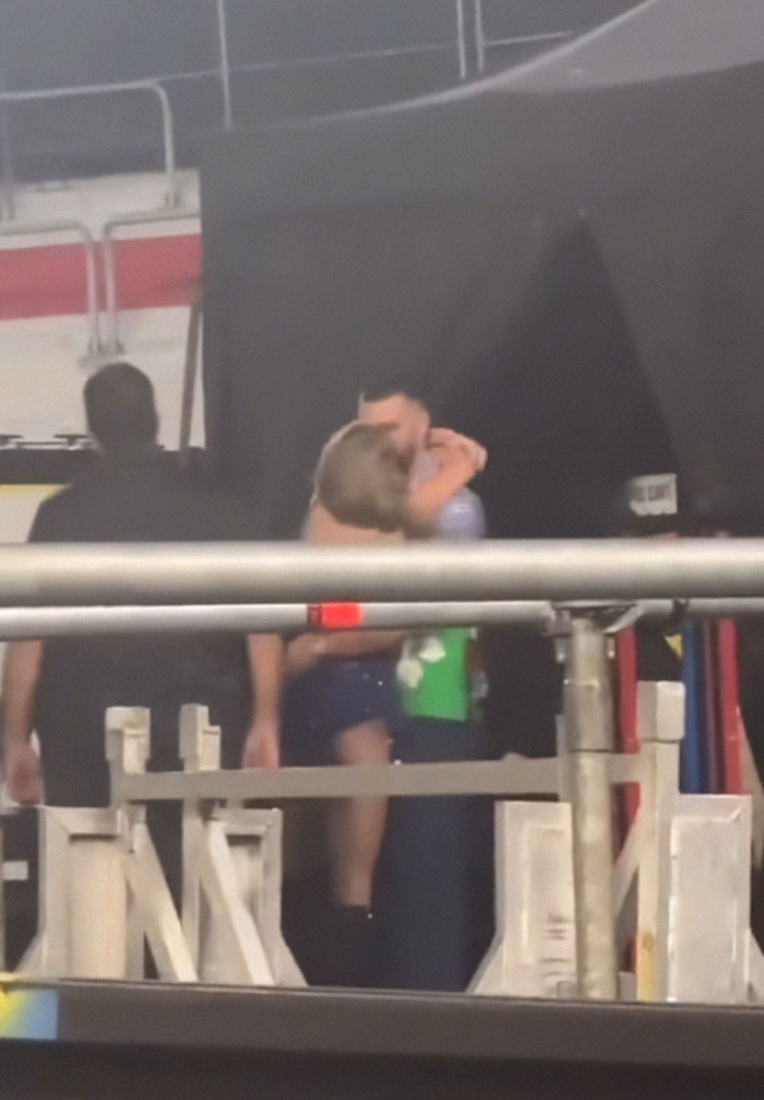 Travis Kelce Is Caught Reacting To Taylor Swift&rsquo;s Karma Lyric Change Dedicated To Him