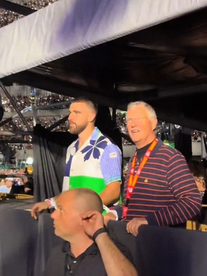 Travis Kelce Is Caught Reacting To Taylor Swift&rsquo;s Karma Lyric Change Dedicated To Him