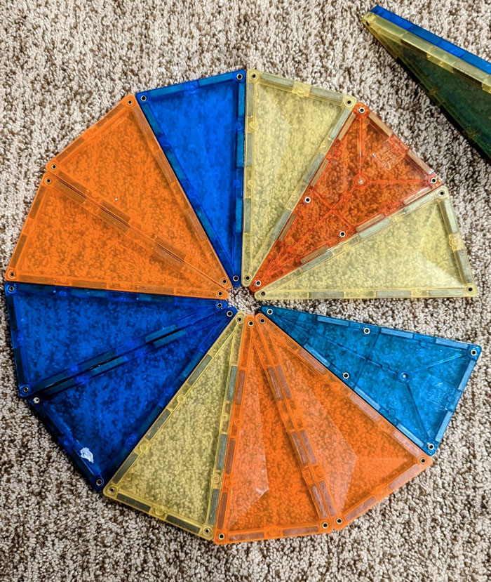 My Kid's Toy That Doesn't Make A Circle