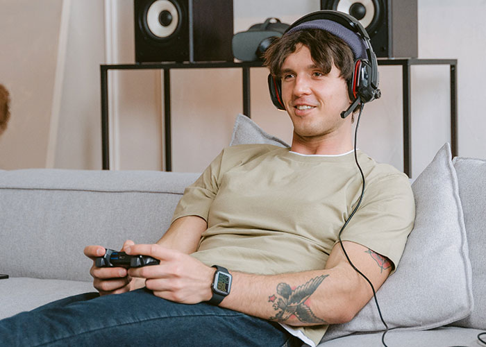 "I Know It's Your Day Off, But": Employee Shows Boss Why Not To Call Them On Their Days Off "I Know It's Your Day Off, But": Employee Shows Boss Why Not To Call Them On Their Days Off