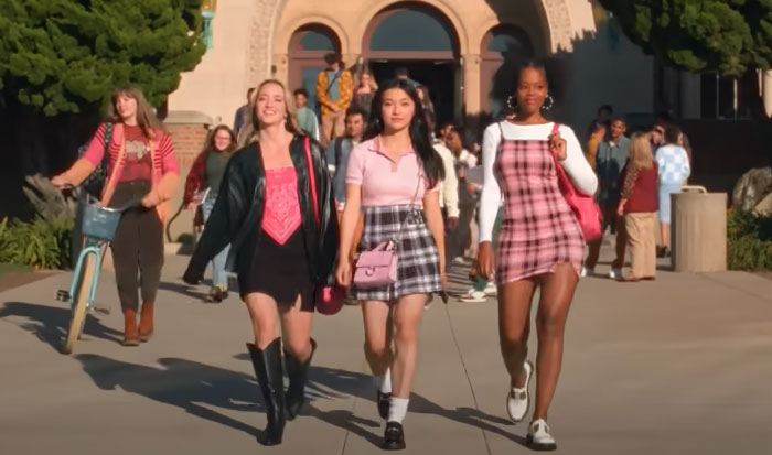 The &lsquo;Mean Girls&rsquo; Reunion Is Here, And Fans Can&rsquo;t Help But Meme About Rachel McAdams&rsquo; Absence