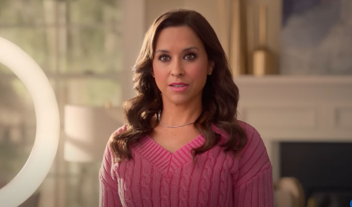 The &lsquo;Mean Girls&rsquo; Reunion Is Here, And Fans Can&rsquo;t Help But Meme About Rachel McAdams&rsquo; Absence