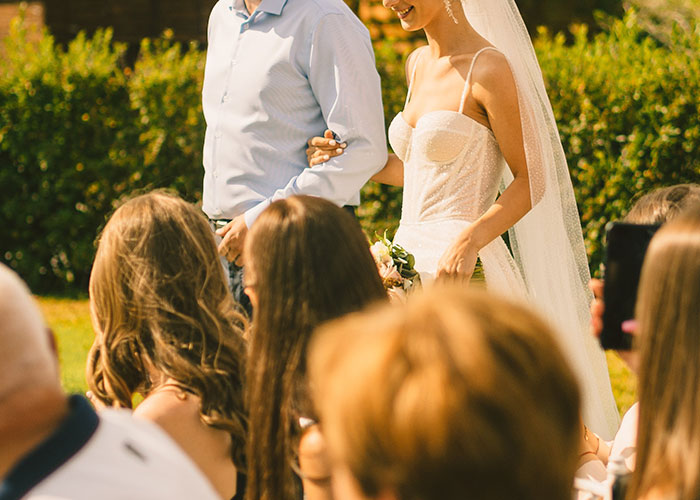 20 Historias tristes e increíbles de gente arruinando bodas