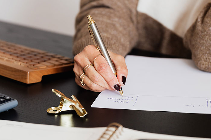 "¿Cuál es la pregunta más rara que te han hecho en una entrevista de trabajo?" (25 respuestas)