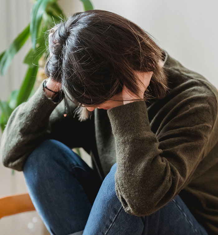 30 Conspiracy Theories That Some People Actually Believe Despite How Ridiculous They Sound