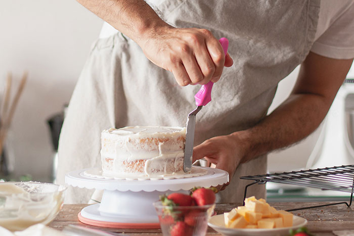 Woman Tells Husband Exactly What She Wants For Birthday, Gets Livid When He Just Ignores It