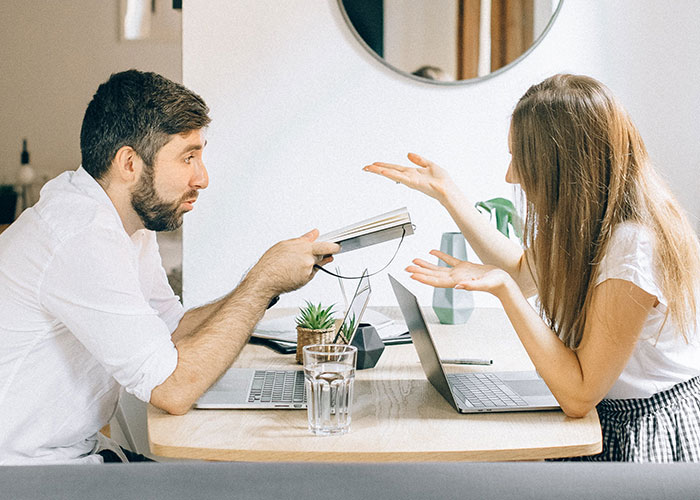 Guy Regrets Mocking Fianc&eacute;e&rsquo;s Job After She Breaks Up With Him