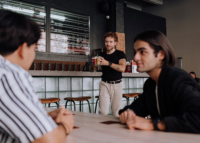 Person Loses $30 In Order To Discover Their Friends Are Not Really Their Friends Person Loses $30 In Order To Discover Their Friends Are Not Really Their Friends