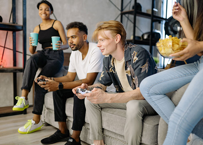 Woman Teaches Entitled Housemates A Lesson After They Start Policing Her Use Of Her Own TV