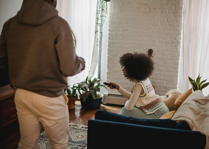 Woman Teaches Entitled Housemates A Lesson After They Start Policing Her Use Of Her Own TV