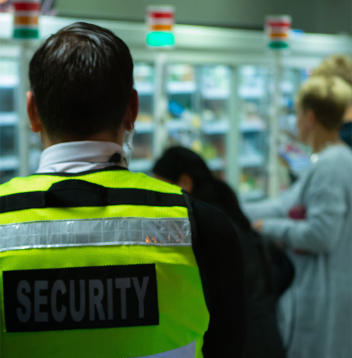 "Blood Exposed And All": Grandma Becomes Internet's Hero After Her Legendary Malicious Compliance "Blood Exposed And All": Grandma Becomes Internet's Hero After Her Legendary Malicious Compliance