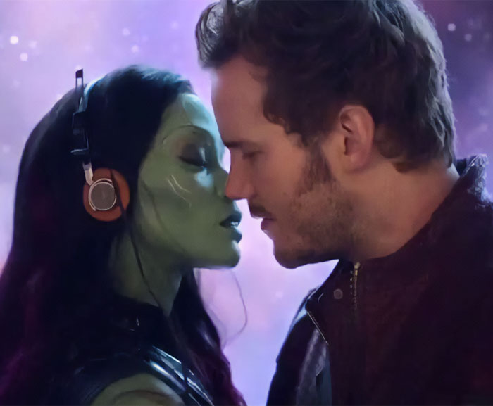 People Call Out Keanu Reeves And 30 Others For Having Zero Chemistry With Their Co-Stars On Screen