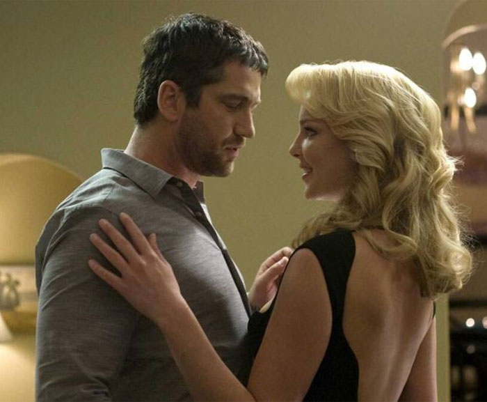 People Call Out Keanu Reeves And 30 Others For Having Zero Chemistry With Their Co-Stars On Screen