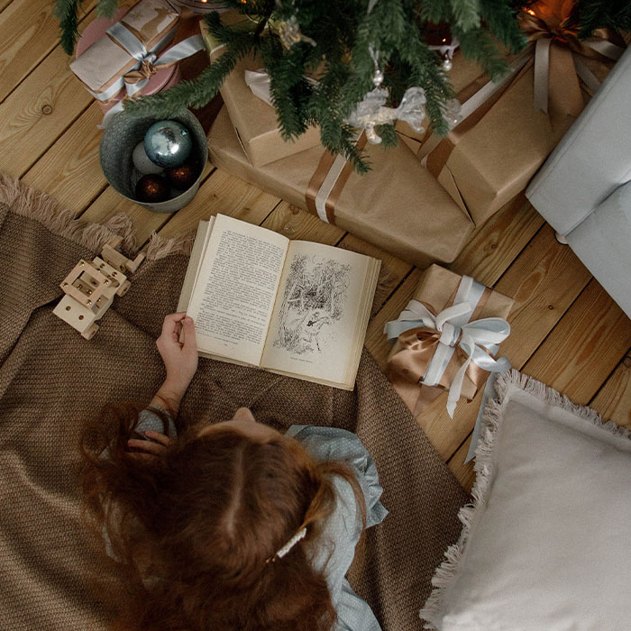 &ldquo;Cue Waterfall&rdquo;: Vegas Teacher In Tears After Revealing What Students Added To Christmas Wish List