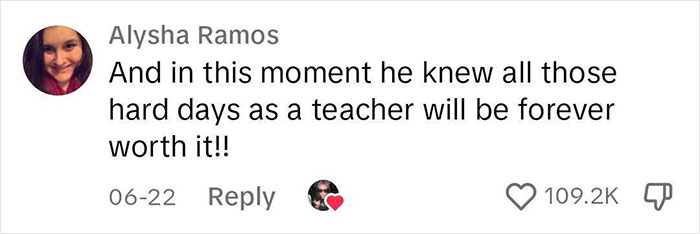 Comment about meaningful handwritten teacher notes with 109.2K likes on social media.