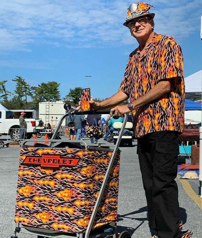 Chaotic-Car-Show-Moments