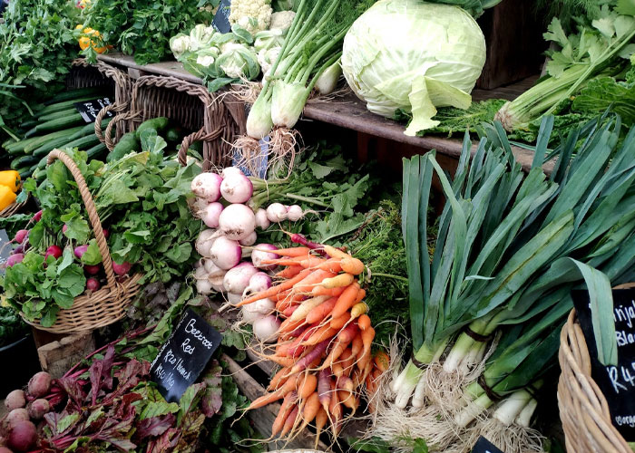 “No Such Thing As Organic Honey”: 50 People Share Food Industry Secrets