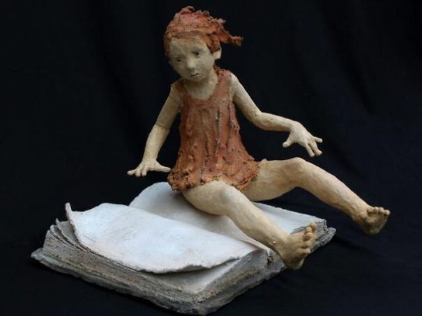 12 Mesmerizing Pottery Creation Images From Jurga Sculpteur : Explore The Artistry And Techniques Behind Each Unique Piece