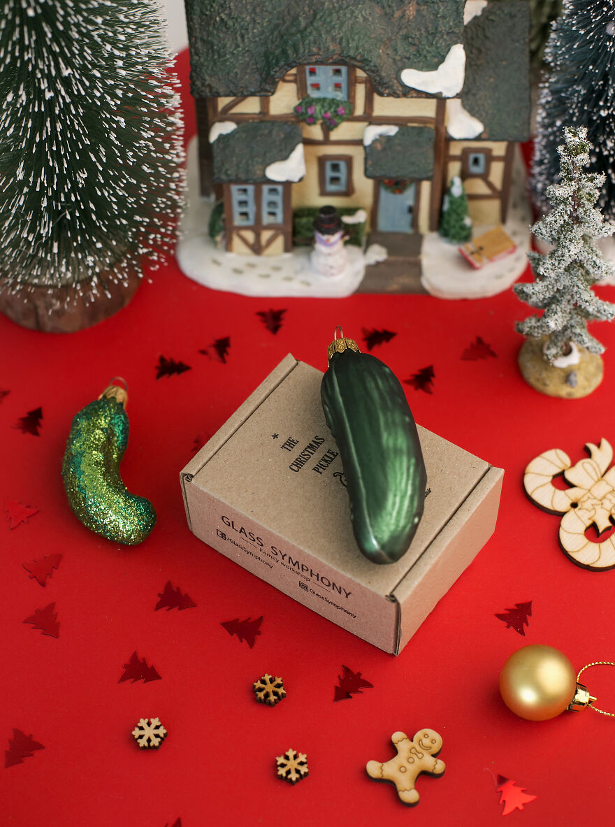 I Made A Handmade Glass Pickle As A Christmas Tree Ornament