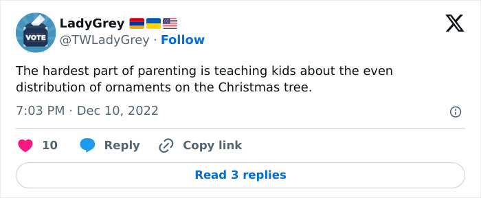 Christmas-Parents-Struggles-Tree