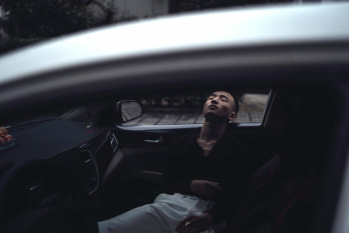 30 Hard-To-Swallow Life Lessons Shared By People Online Who Are Over 25 Y.O.