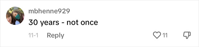 Man Gives Husbands Some Advice About Filling Their Partners&rsquo; Stockings This Year