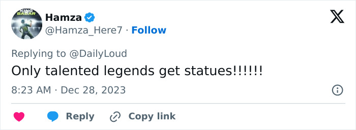 Tweet reacting to Shakira's statue unveiling in Colombia: "Only talented legends get statues!