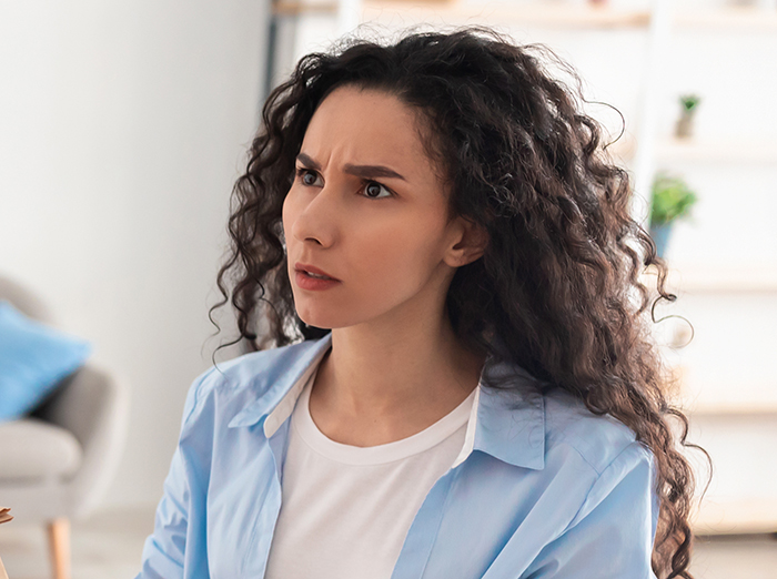 Worst Customer Gets A Taste Of Karma After Bartender Becomes Her Client Worst Customer Gets A Taste Of Karma After Bartender Becomes Her Client