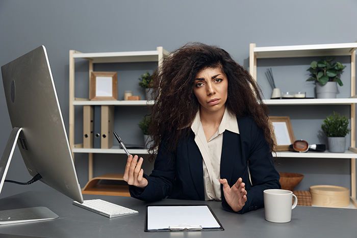 Girl Does All The Work After Being Paired With Her Bully For A Group Project, Uses It As A Setup Girl Does All The Work After Being Paired With Her Bully For A Group Project, Uses It As A Setup