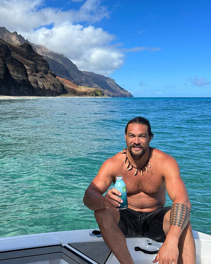 &ldquo;Thor Vs Aquaman&rdquo;: Chris Hemsworth And Jason Momoa Surprise Fans With Hilarious Exchange