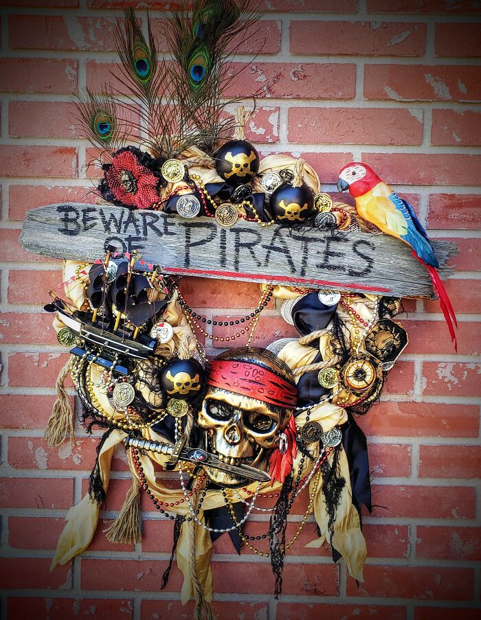 Gasparilla Pirate Wreaths (22 Pics)