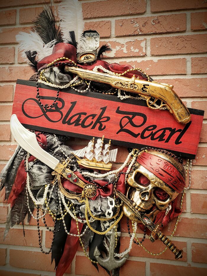 Gasparilla Pirate Wreaths (22 Pics)