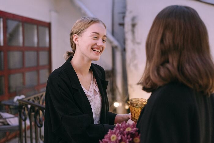 29 Things That May Set Off Blaring Alarm Sirens In Your Head But Are Actually The Greenest Of Flags