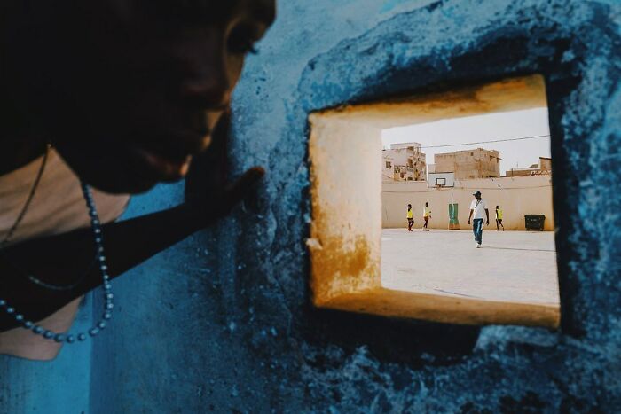 This Instagram Account Features Amusing Street Photographs And Has More Than 650 Thousand Followers (50 New Pics)