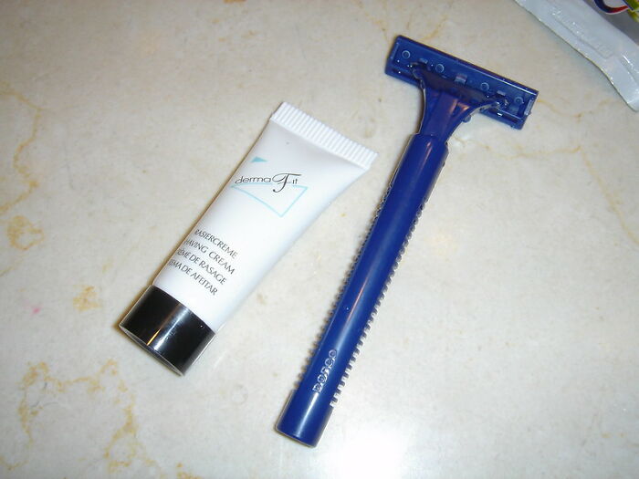 40 People Share The Absolute Worst Gifts They’ve Ever Received