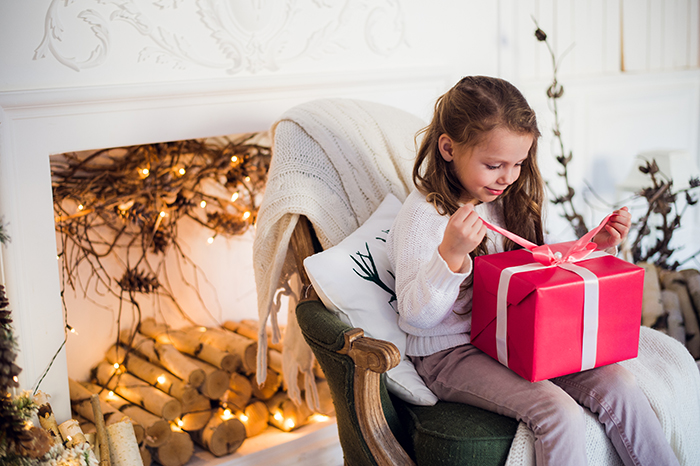 Mom Shares What Her Kids&rsquo; &lsquo;Delusional&rsquo; Christmas Gift Lists Look Like, Goes Viral