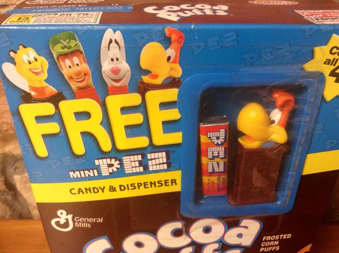 30 Currently Non-Existent Things That Were Part Of Some People's Childhoods, As Shared Online