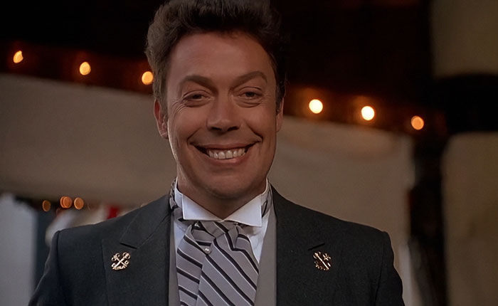 &ldquo;He Should Be Celebrated&rdquo;: Home Alone 2 Concierge Tim Curry Persevered After Life-Changing Stroke