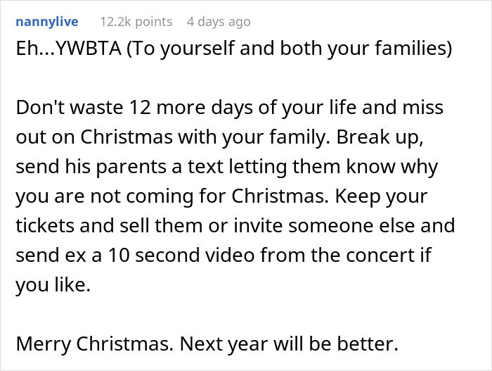 Man Plans To Expose Cheating BF On Christmas While His Whole Family Is Opening Presents Man Plans To Expose Cheating BF On Christmas While His Whole Family Is Opening Presents