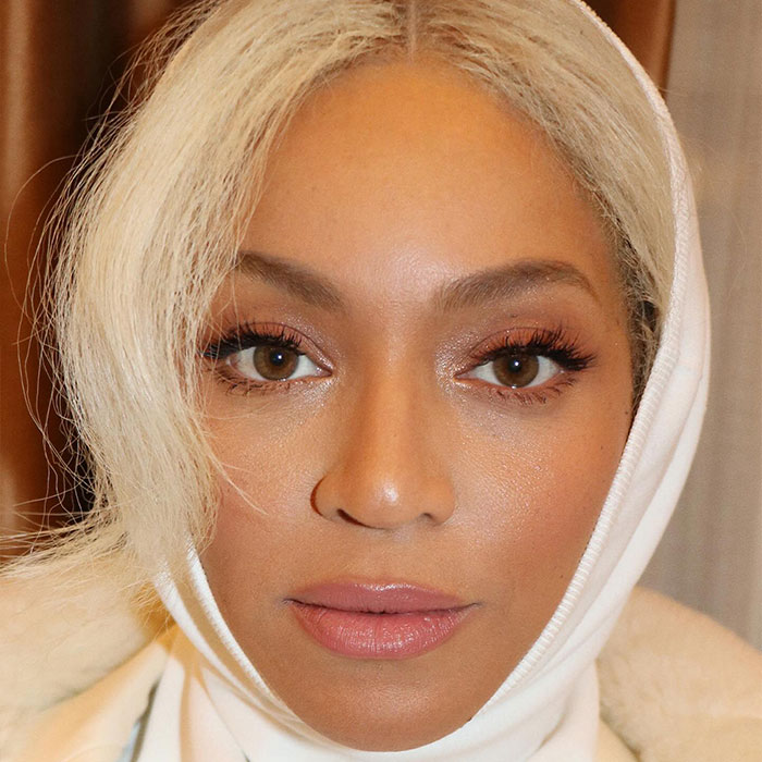Beyonc&eacute; Stuns Fans With Close-Up Shot Amid Criticism For &ldquo;Going White&rdquo;