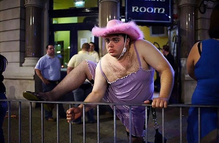 This Instagram Account Features Amusing Street Photographs And Has More Than 650 Thousand Followers (50 New Pics)